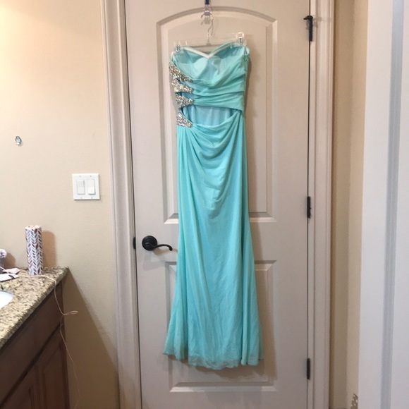 Prom Dresa - Picture 2 of 3